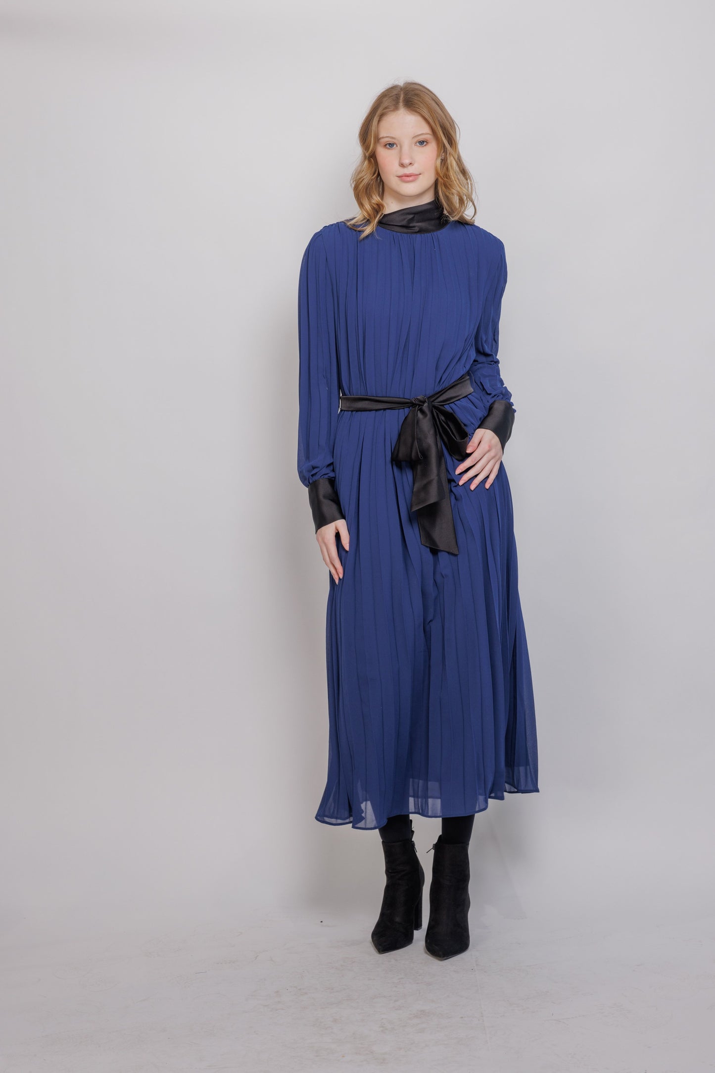 Pleated midi dress