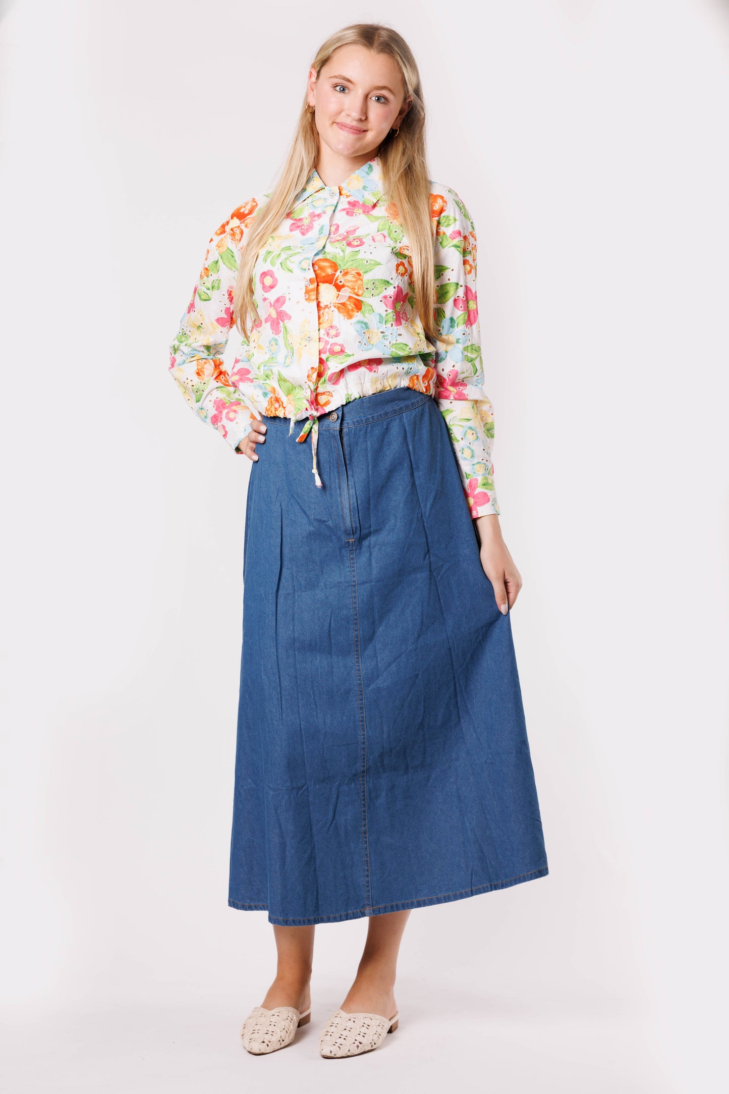 denim skirt with angles yoke