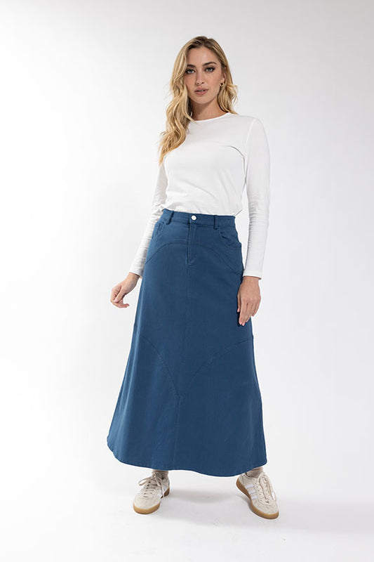 Curve Seam Stretch Denim Skirt