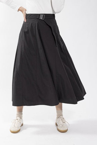 Buckle Belted Paneled Skirt