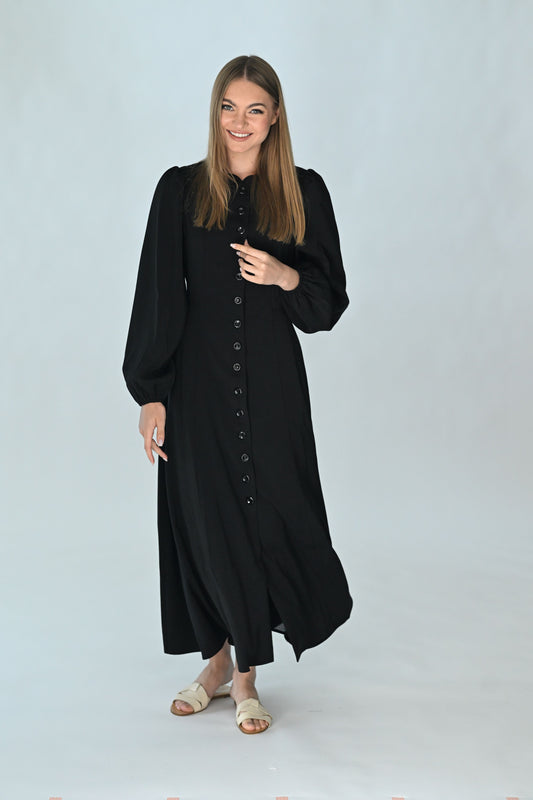 Scalloped neck Button Down Maxi Dress